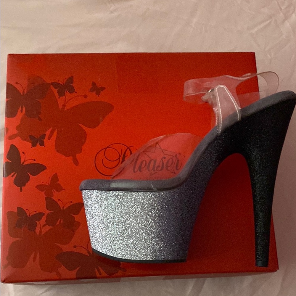 Pleaser Women's Silver Glitter Platform Heels